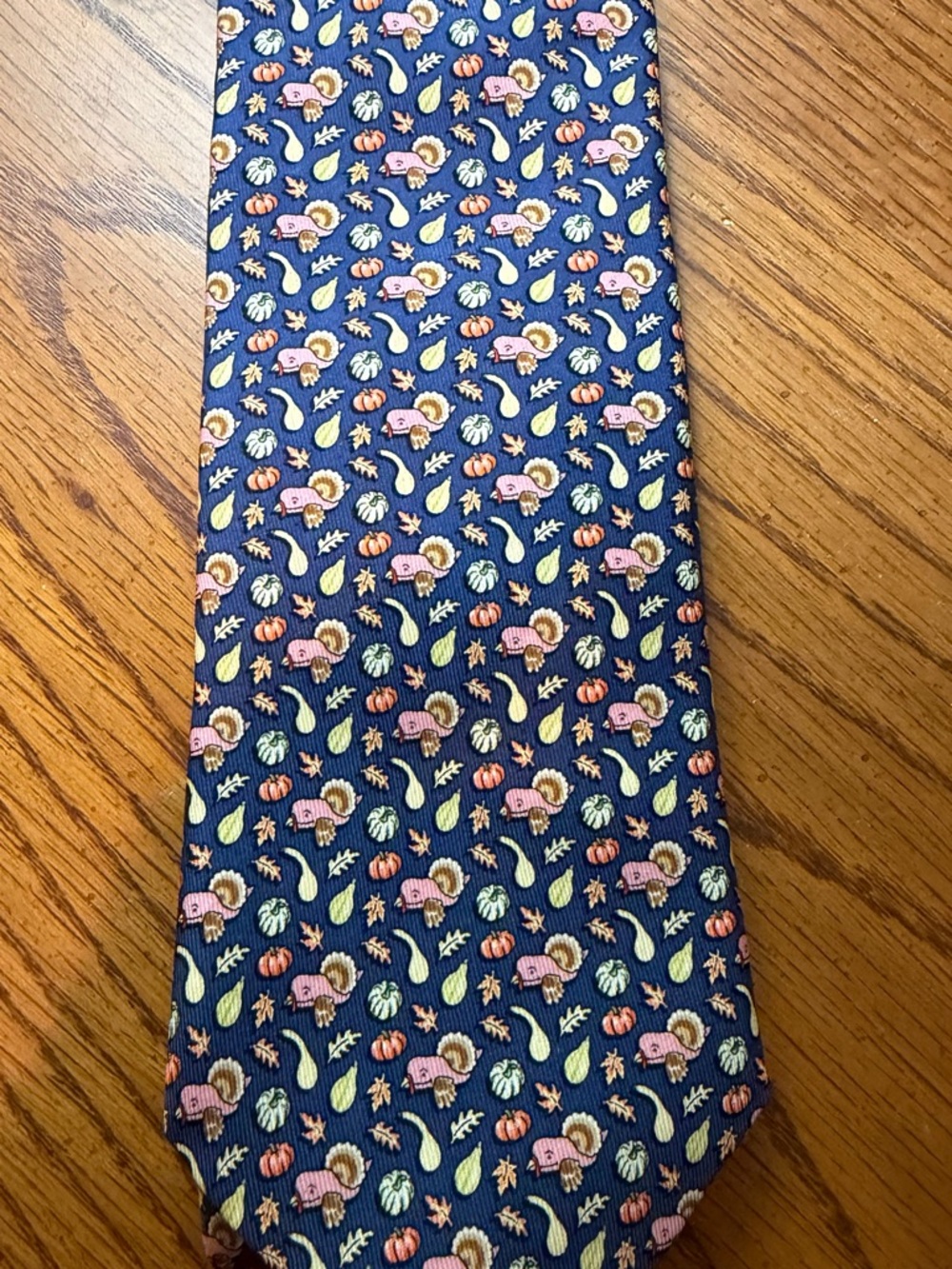 Vineyard Vines Navy Tie with Turkeys and Autumn Motif